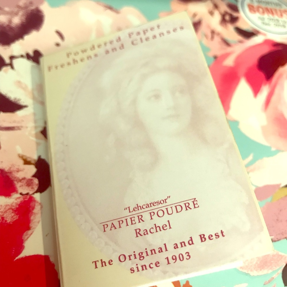 Two powdered Oil blotting booklets